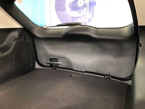 Used 2020 Ford Edge Titanium w/ Class II Trailer Tow Package image 10