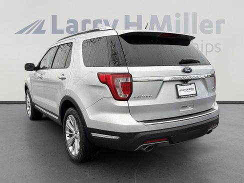 Used 2019 Ford Explorer Limited w/ Class III Trailer Tow Package image 6