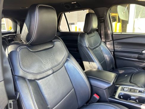 Certified 2021 Ford Explorer ST w/ Equipment Group 401A image 15