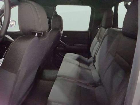 Certified 2023 Nissan Frontier SV w/ Midnight Edition Package AWD/4WD image 23