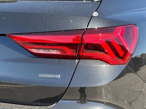 New 2025 Audi Q3 2.0T Premium image 23