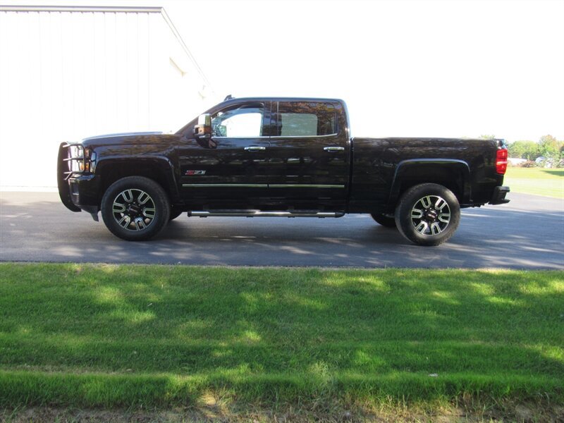 Used 2016 Chevrolet Silverado 2500 LTZ w/ Duramax Plus Package AWD/4WD image 4