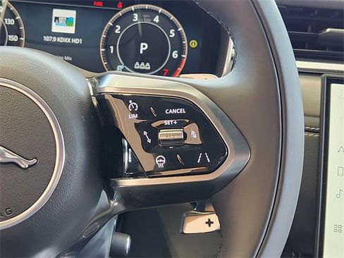 Used 2026 Jaguar F-PACE R-Dynamic S image 27