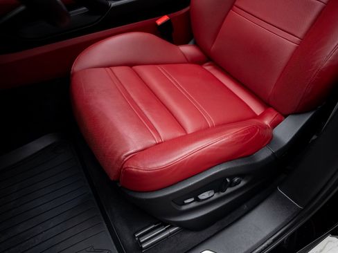 Used 2023 Porsche Cayenne S image 66