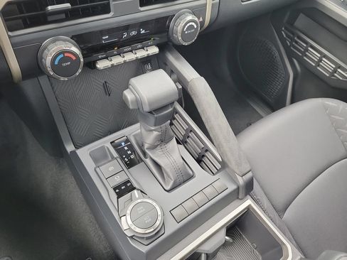 New 2026 Toyota Tacoma SR5 AWD/4WD image 18