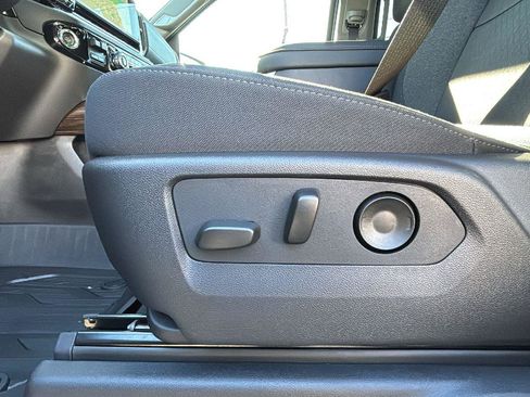 New 2026 GMC Sierra 1500 Elevation image 26