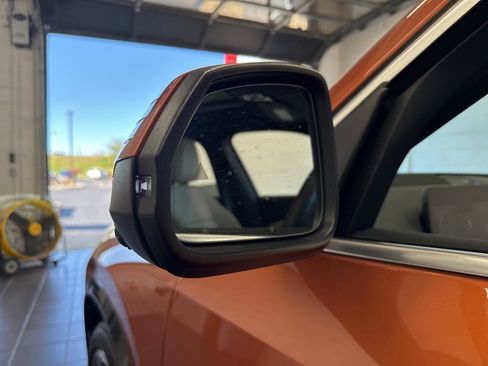 New 2025 BMW X1 xDrive28i w/ Technology Package image 13