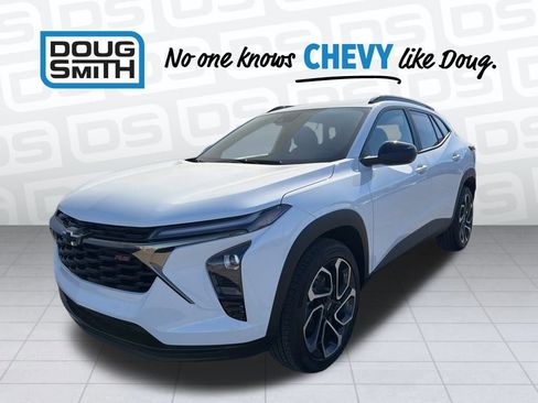 New 2026 Chevrolet Trax RS w/ Driver Confidence Package image 1