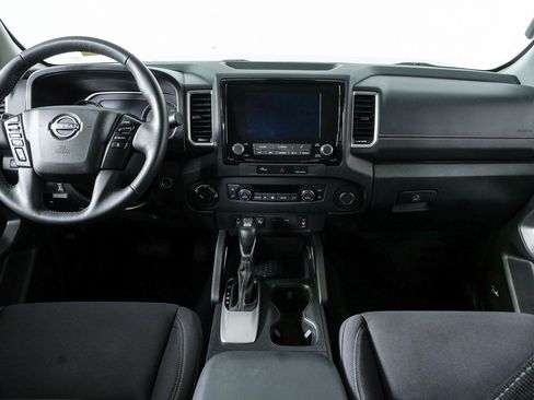 Used 2024 Nissan Frontier SV w/ Technology Package AWD/4WD image 20