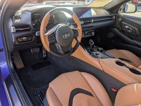 Certified 2025 Toyota Supra Premium image 11