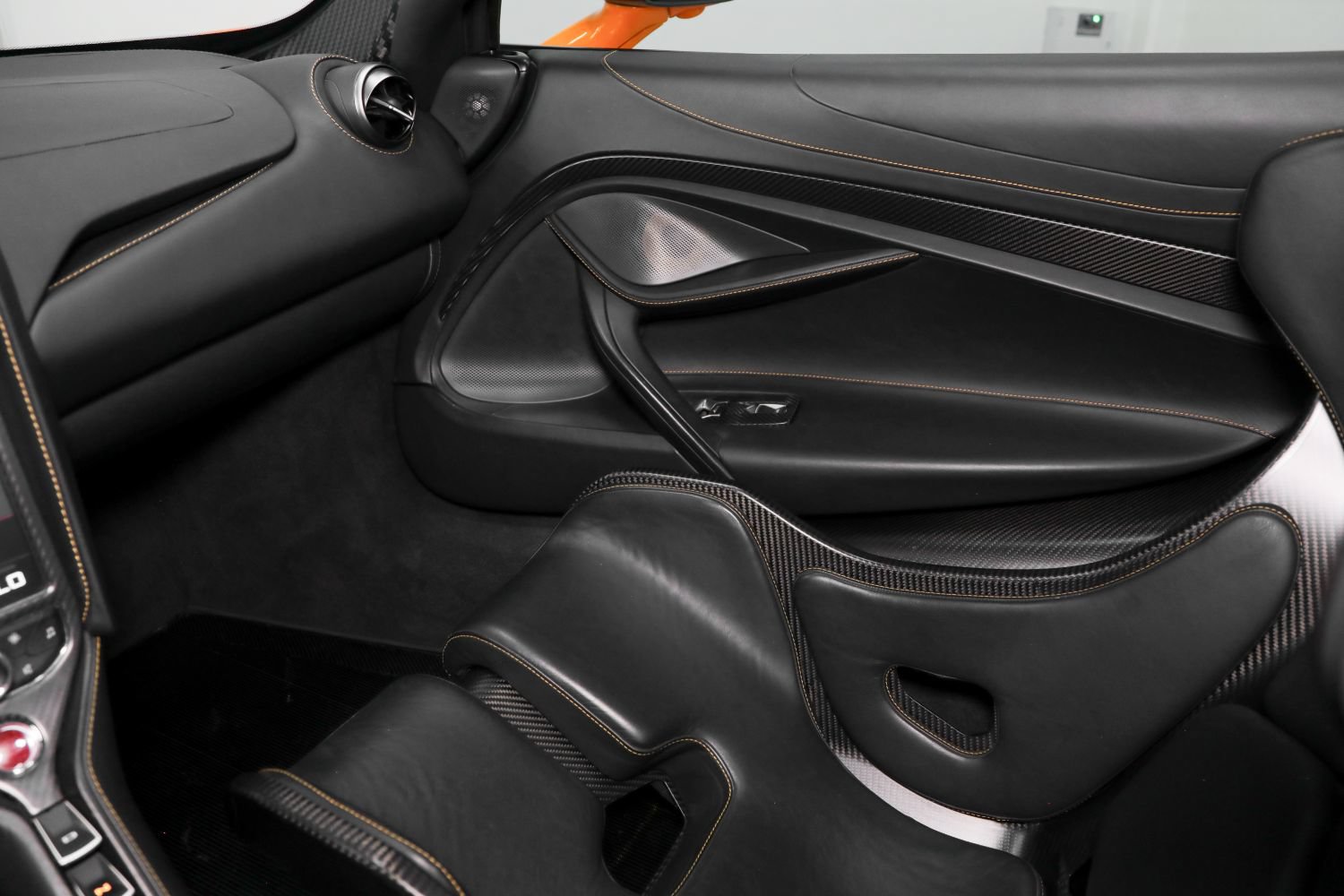 Used 2021 McLaren 765LT RWD image 53
