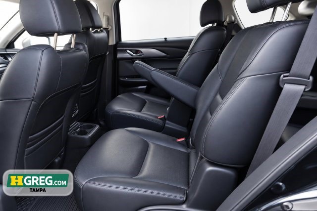 Used 2020 MAZDA CX-9 Touring w/ Touring Premium Package FWD image 8