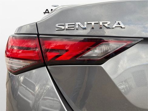 Certified 2025 Nissan Sentra SV image 21
