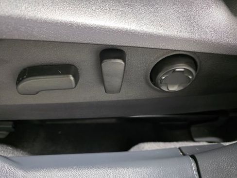 Certified 2025 Subaru Outback Limited image 14