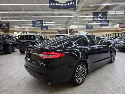 Used 2018 Ford Fusion Titanium FWD image 7