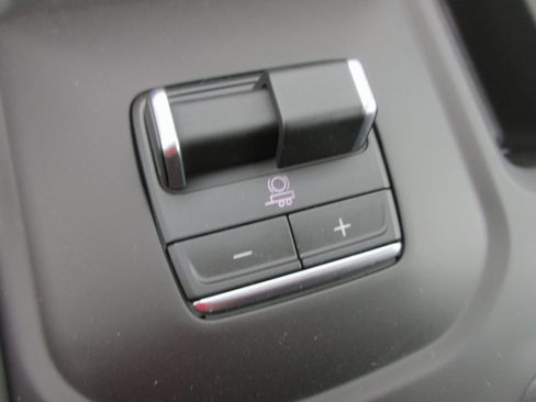 New 2026 GMC Sierra 2500 Denali Ultimate image 18