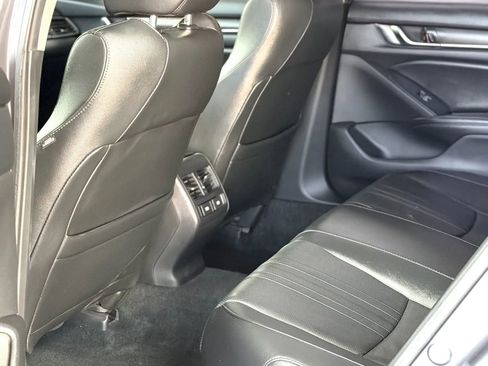 Used 2021 Honda Accord EX-L image 11