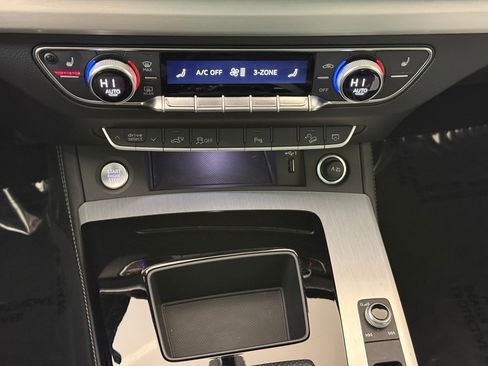 Certified 2023 Audi Q5 e Premium Plus w/ Premium Plus Package image 17
