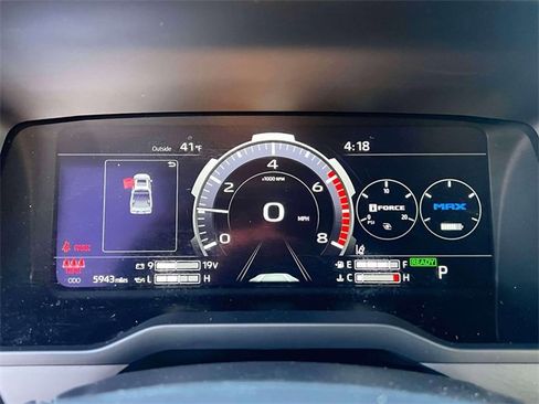 Certified 2025 Toyota Tundra Limited image 28