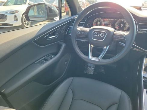 Certified 2025 Audi Q7 2.0T Premium w/ Convenience Plus Package image 15