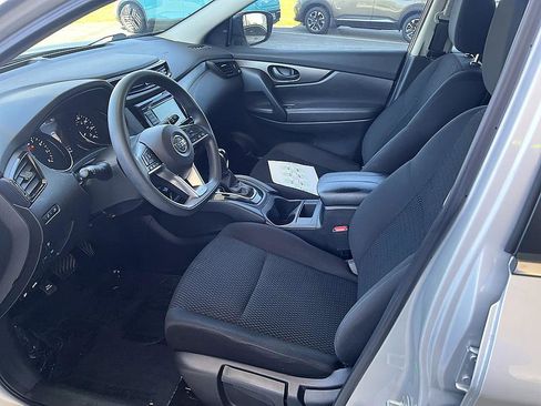 Certified 2022 Nissan Rogue Sport S image 13