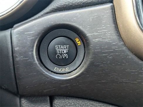 Certified 2016 Jeep Grand Cherokee Laredo w/ Quick Order Package 23E image 23