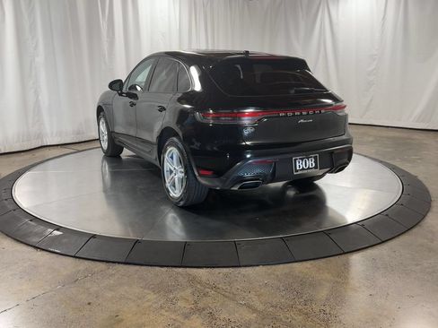 Used 2024 Porsche Macan AWD/4WD image 12