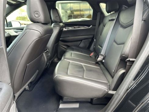 Certified 2022 Cadillac XT5 Premium Luxury image 55