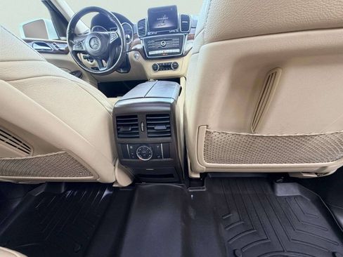 Used 2019 Mercedes-Benz GLS 550 4MATIC image 30