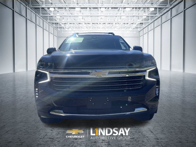 Used 2022 Chevrolet Tahoe LT w/ LT Signature Package AWD/4WD image 3