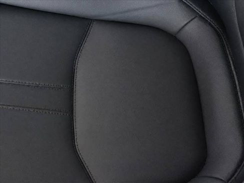 Certified 2023 Honda Pilot TrailSport image 27