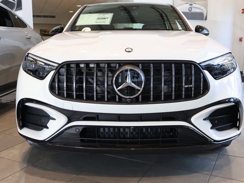 New 2025 Mercedes-Benz GLC 63 AMG S image 8