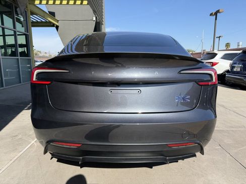 Used 2024 Tesla Model 3 Performance image 13