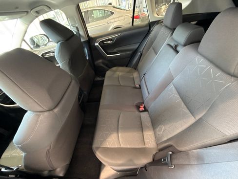 Used 2025 Toyota RAV4 XLE image 12