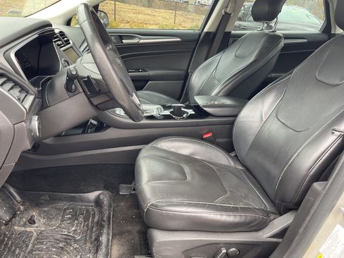 Used 2015 Ford Fusion Titanium image 7