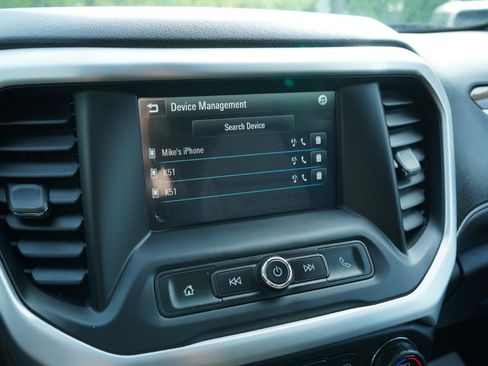 Used 2019 GMC Acadia SLE FWD image 31