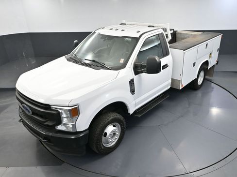 Used 2021 Ford F350 XL w/ Power Equipment Group AWD/4WD image 53