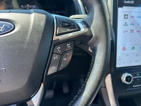 Used 2022 Ford Edge SEL AWD/4WD image 13