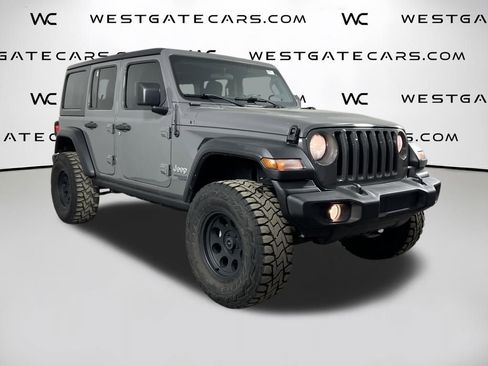 Used 2018 Jeep Wrangler Unlimited Sport S image 38