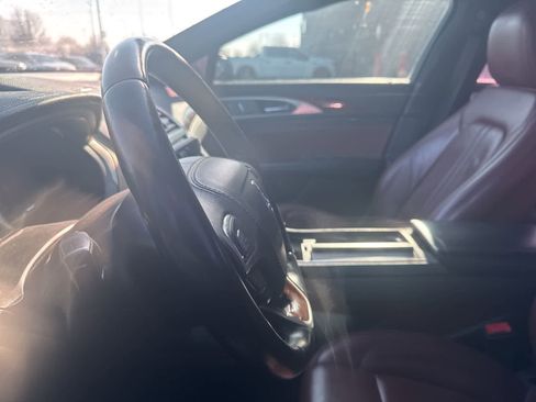 Used 2020 Lincoln MKZ Reserve w/ Elements Package image 30