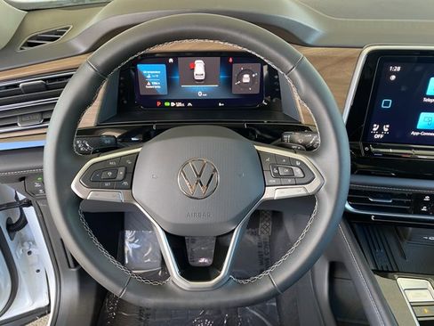New 2026 Volkswagen Atlas SE AWD/4WD image 25