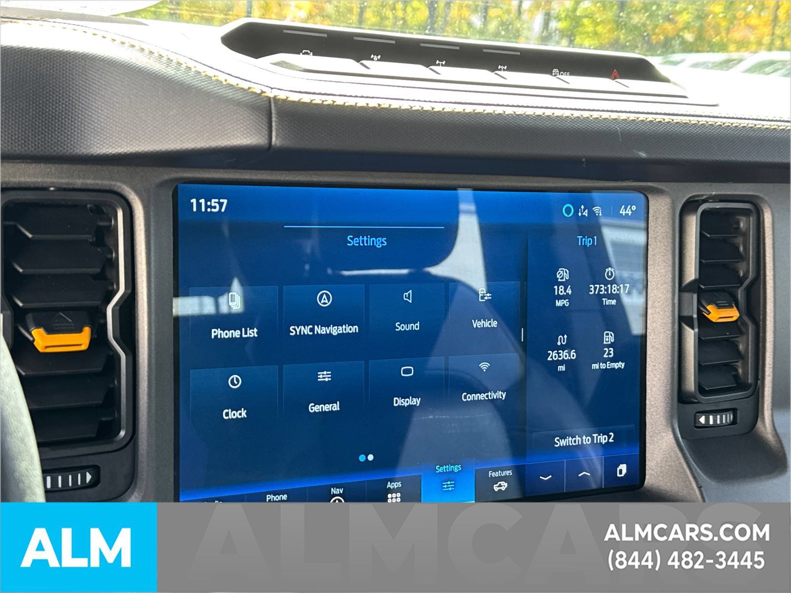 Used 2024 Ford Bronco Badlands w/ Sasquatch Package AWD/4WD image 29