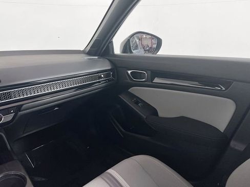 Certified 2025 Honda Civic Sport image 19