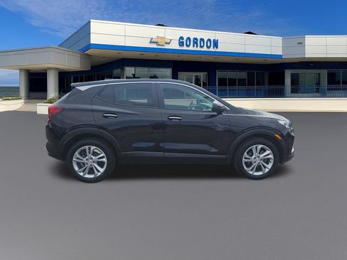 Used 2023 Buick Encore GX Preferred w/ Cold Weather Comfort Package FWD image 7