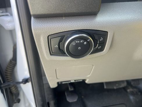Used 2020 Ford F350 XL w/ Power Equipment Group image 20