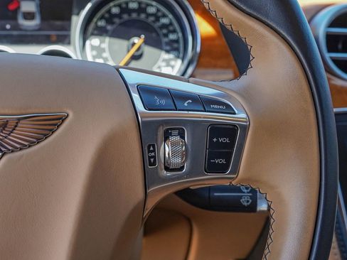 Used 2016 Bentley Continental GT image 24