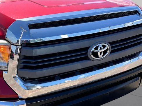 Used 2014 Toyota Tundra SR5 w/ SR5 Upgrade Package RWD image 28