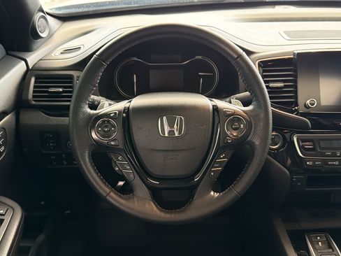 Used 2023 Honda Ridgeline Black Edition image 11
