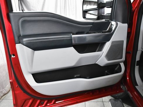 Used 2024 Ford F250 Limited image 10