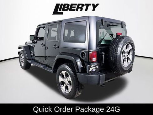 Used 2017 Jeep Wrangler Unlimited Sahara w/ Connectivity Group image 6